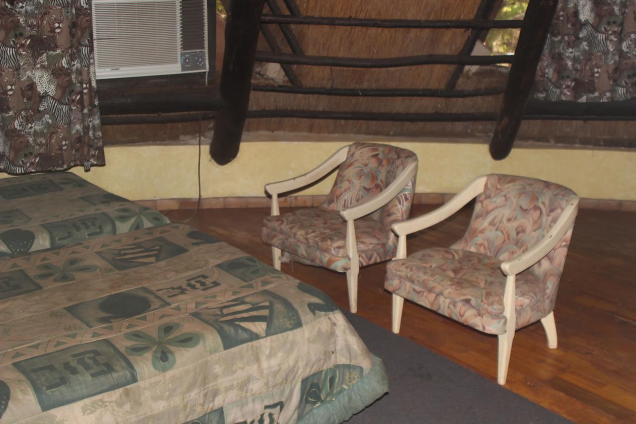Mosi-Ua-Tunya Lodge Victoria Falls Exterior photo
